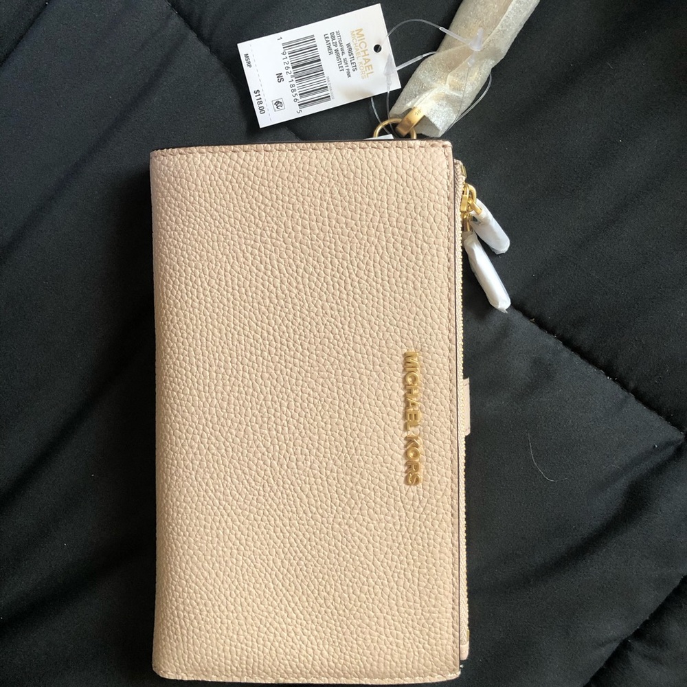 Michael Kors large wallet/wristlet